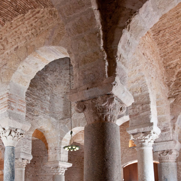 Le site nous permet de savoir comment était la peinture et l’architecture byzantine