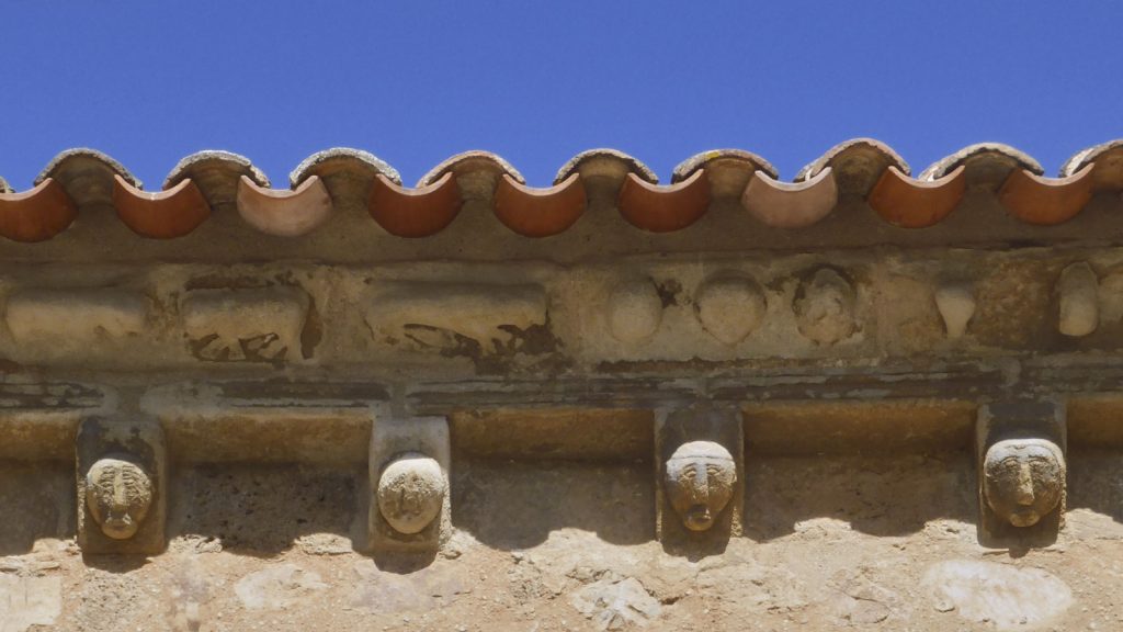 Exterior de la iglesia de San Pedro