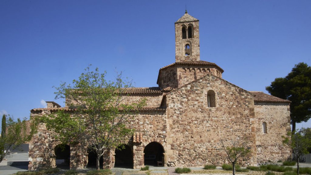 Exterior de la iglesia de Santa María