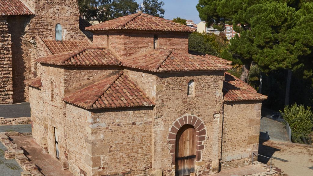 Exterior de la iglesia de San Miguel